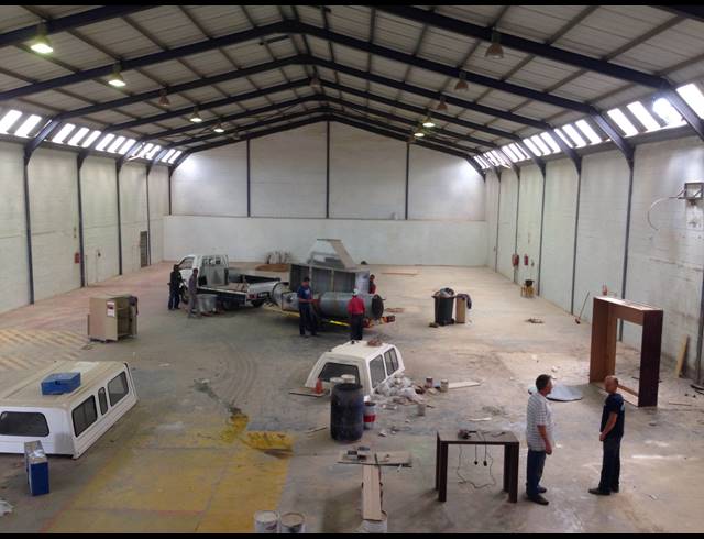 1,150M² FACTORY TO LET IN KILLARNEY GARDENS